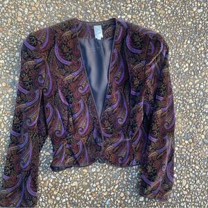 Vintage 1990’s cinched waist cropped velvet purple paisley jacket 8